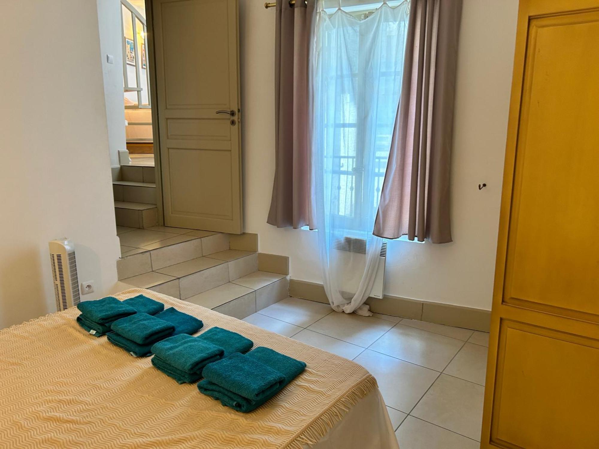 Appartement T3 Centre Ville Narbonne Exterior photo